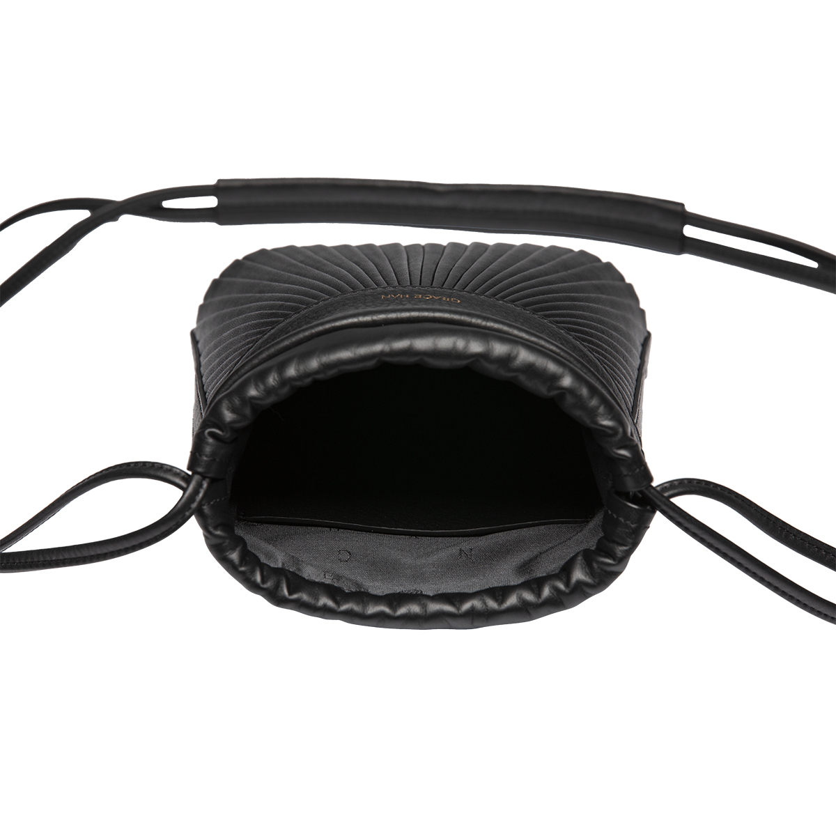 Bl Smallbucket Black Open1