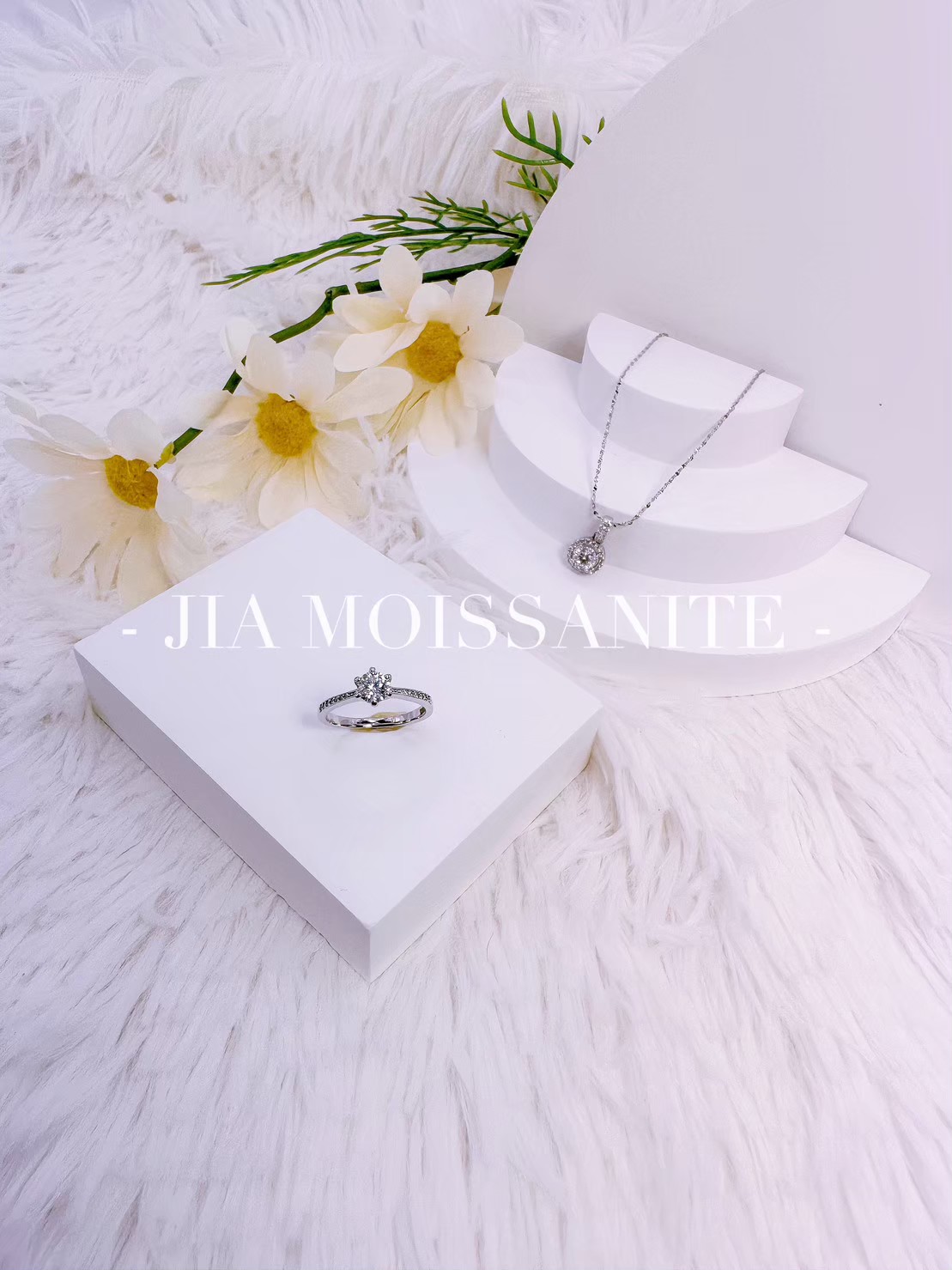 Line Album Jia Jia Moissanite 213更新 230411 60