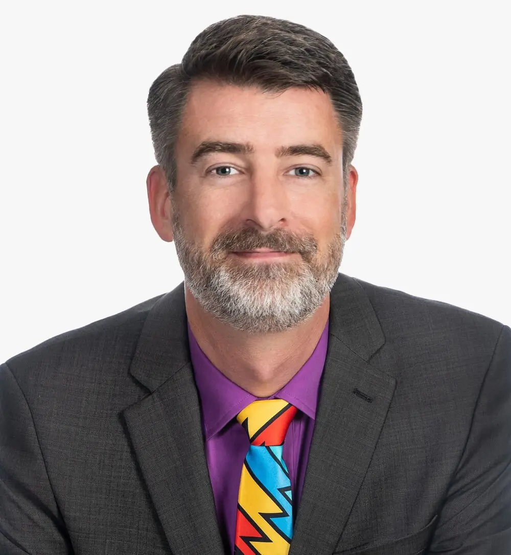 2019 Head Shot Peter V2