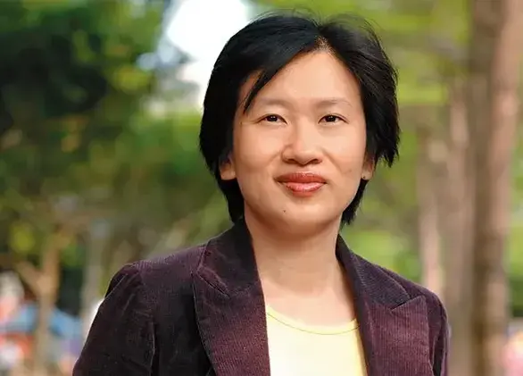 顏擇雅